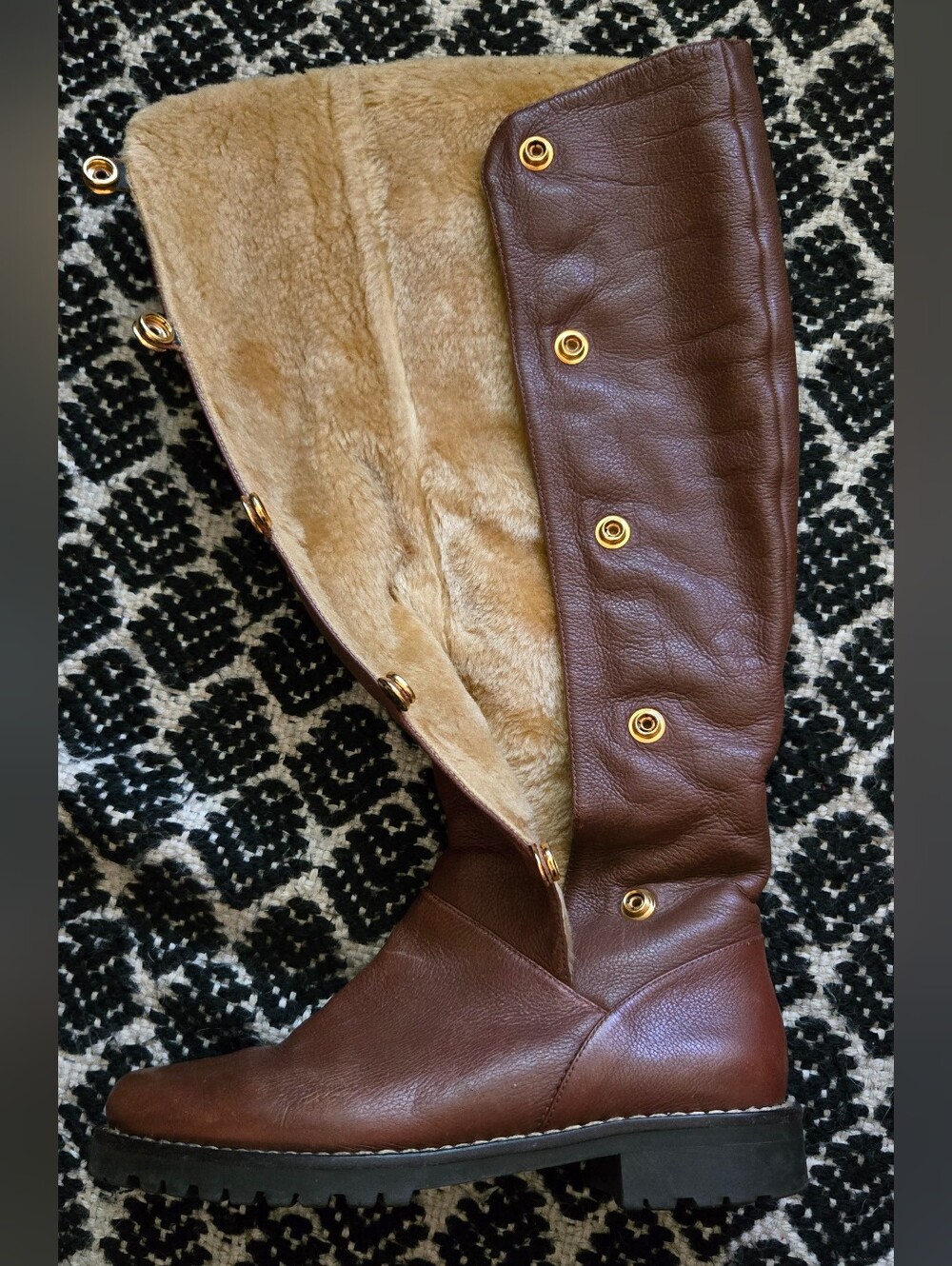 Micheal Kors Brown Over the Knee Boots with Shearling Lining Gold Accents NWOT - Picture 6 of 7